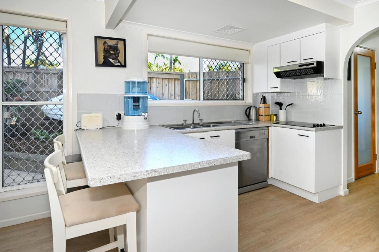 Maroochydore 3 B/R, 2 Bath, Townhouse Za4 Apartment Exterior photo